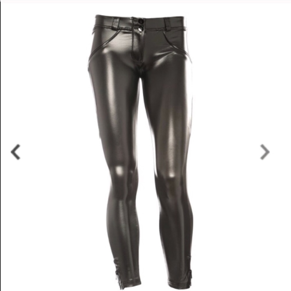 Low tide crop Freddy leather pants